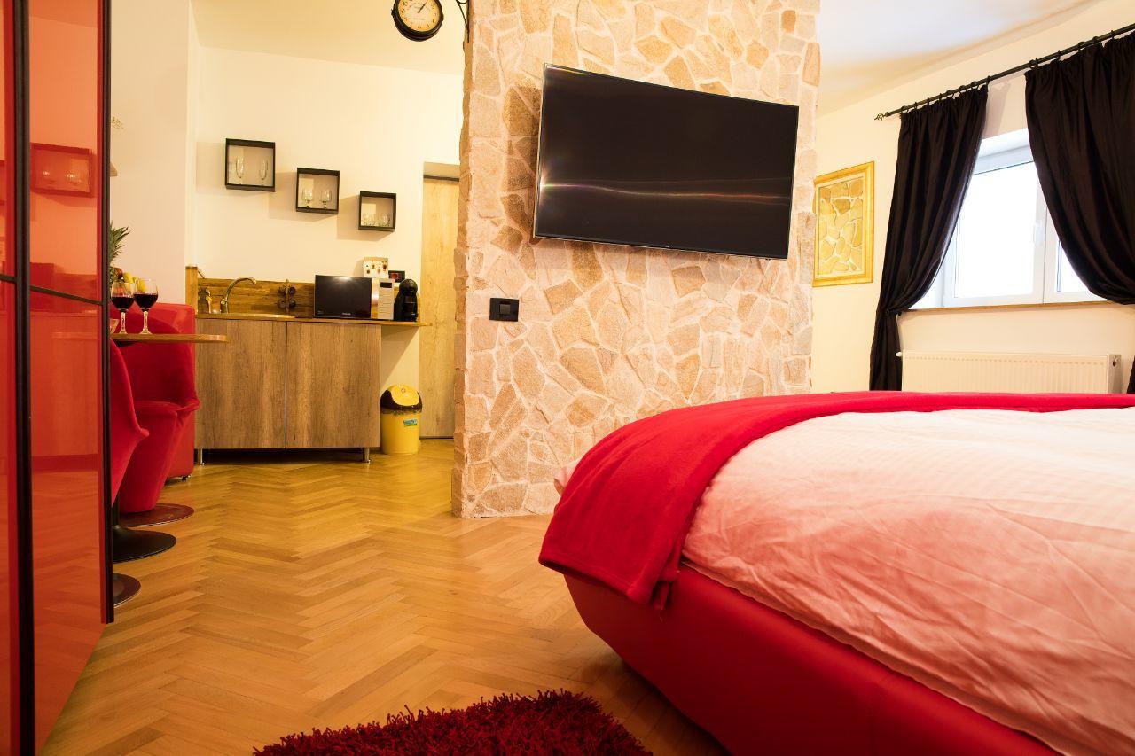 Luky10 Apartment Brasov Bagian luar foto
